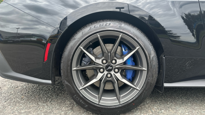 Ford Mustang 5.0 V8 Dark Horse 2dr Petrol Coupe